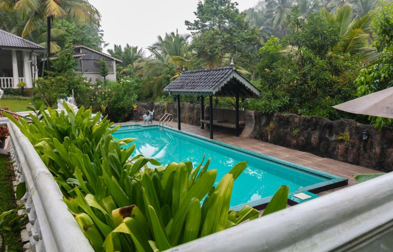Hotel Manor House Embulpure Exterior foto